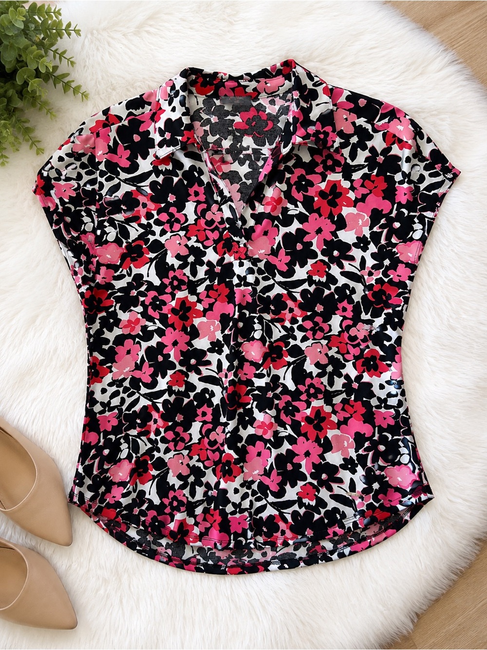 🖤💗Jones New York Signature Floral Cap Sleeve Blouse Pink Black White Size Medium
